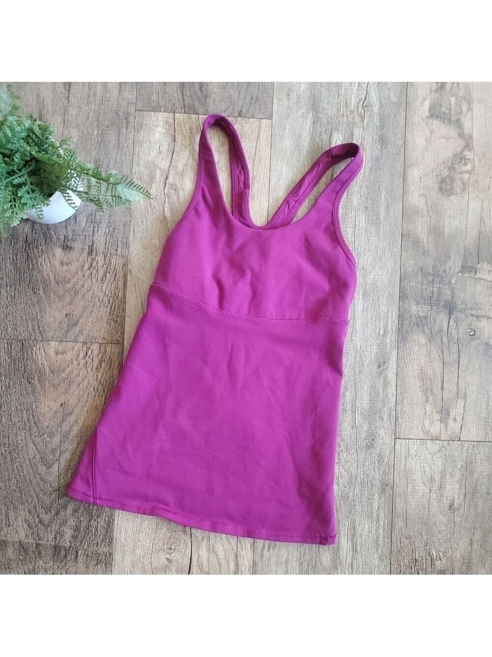 Lululemon Crossback Tank Top Magenta Purple Women’s Size 4 *